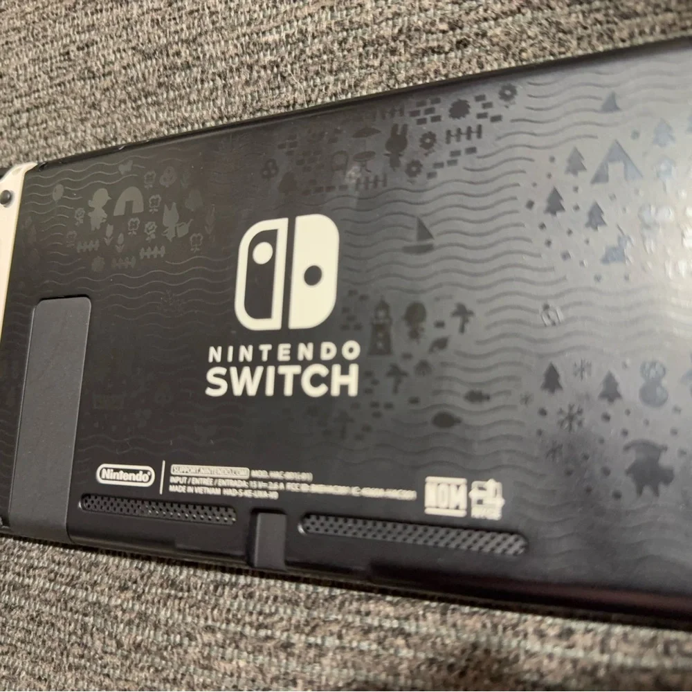 Nintendo Switch Special Edition - Mint Green and Sky Blue